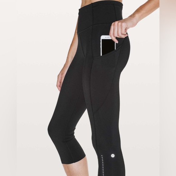 Lululemon Fast & Free Crop II - Picture 3 of 9